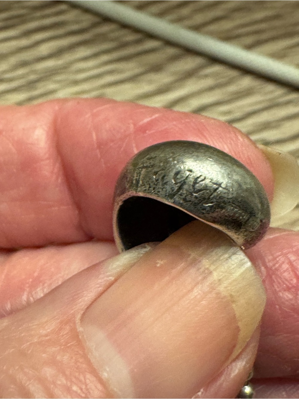 🩶 MIGNON FAGET STERLING SIVER SHELL PENDAT WITH STERLING BALL CHAIN! 🩶🩶 - Picture 5 of 6